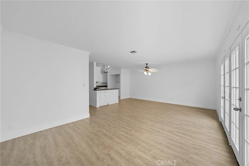 644 E Lee Place, Azusa, California 91702 home-pic-8